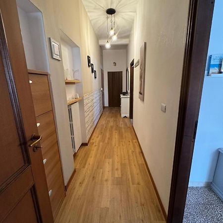 Nuevo Meldola Villa Bagian luar foto