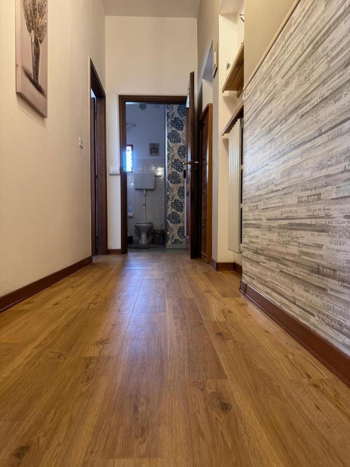 Nuevo Meldola Villa Bagian luar foto