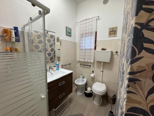 Nuevo Meldola Villa Bagian luar foto