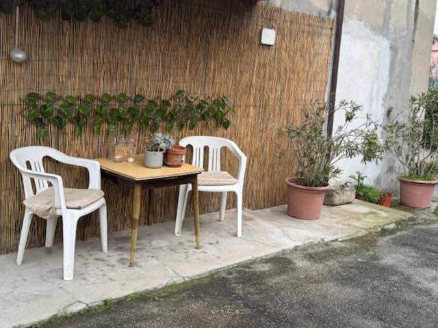 Nuevo Meldola Villa Bagian luar foto